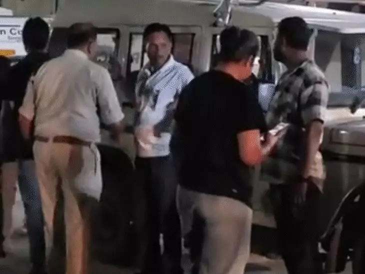 रीवा में कांग्रेस नेता की बाइक सवारों ने चाकू मारकर की हत्या, 3 बदमाशों ने हमला किया, मौके से भागे