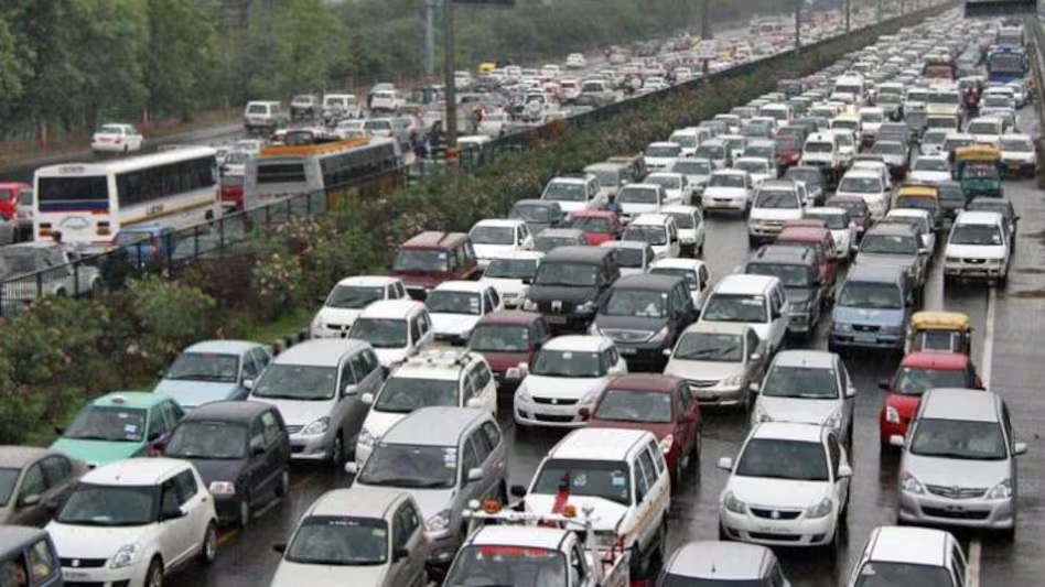 छत्तीसगढ़ में सुरक्षा से खिलवाड़: सड़कों पर बिना बीमा दौड़ रहीं 40 लाख से अधिक गाड़ियां