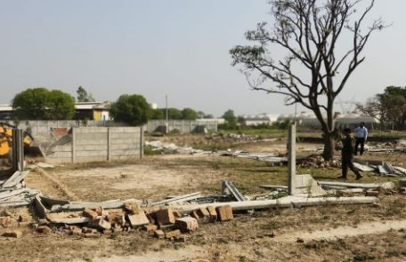 जबलपुर के ग्वारीघाट में बिना अनुमति के विकसित की कालोनी, कालोनाइजरों के खिलाफ प्रकरण दर्ज 