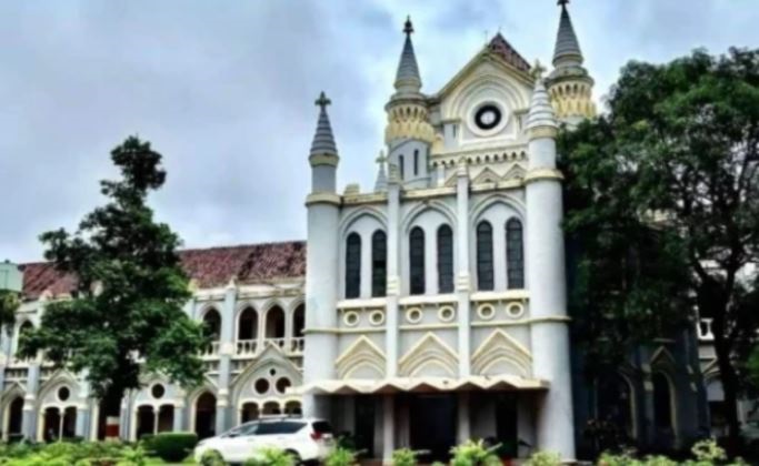 कटनी के ट्रांसपोर्ट नगर प्लाट के विवाद पर हाईकोर्ट का अह्म फैसला, निविदा आवंटन याचिका के होगा अधीन

