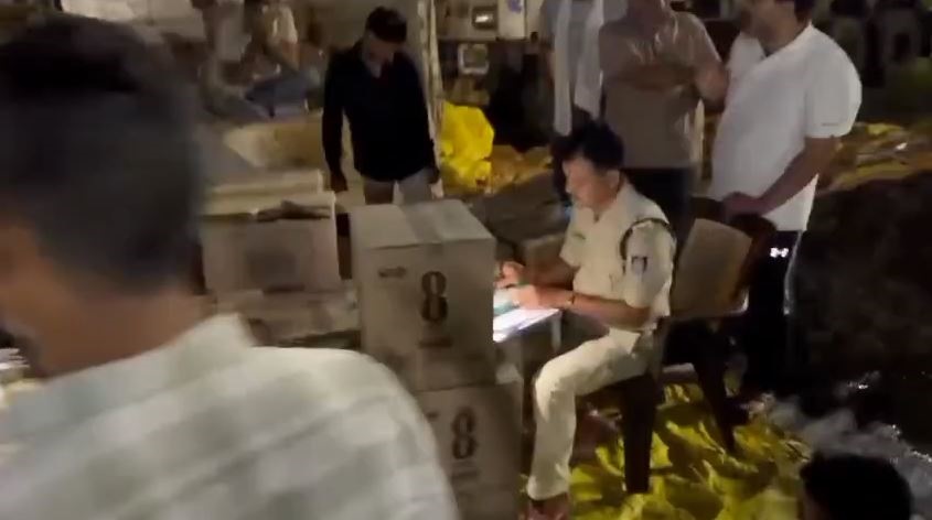 जबलपुर में तिलवारा थाना को खबर नहीं, क्राइम ब्रांच ने पकड़ी 20 लाख रुपए की शराब, दो आरोपी गिरफ्तार