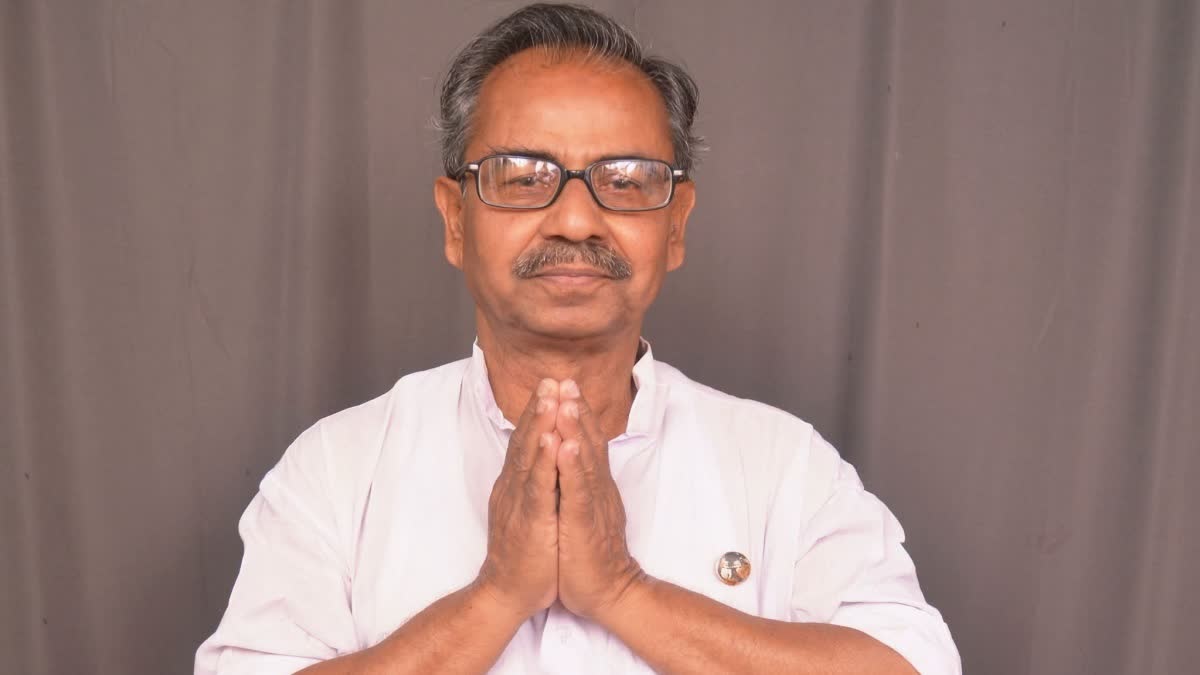 पश्चिम बंगाल के पूर्व डिप्टी स्पीकर आशीष बनर्जी का शव फंदे से लटका मिला, सुसाइड नोट बरामद