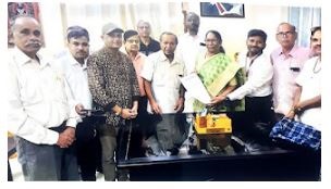 जबलपुर के रिछाई में बन सकता है टेलीकॉम क्लस्टर, राज्यसभा सांसद को सौंपा प्रस्ताव