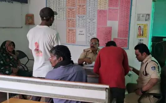 जबलपुर के सिहोरा में नाबालिग ने फांसी लगाकर की आत्महत्या, मां के घर से निकलते ही उठाया आत्मघाती कदम