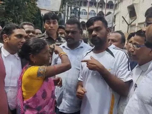 झारखंड: विधायक जयराम और पुलिस में टकराव, एसो. बोला- माफी मांगे, एमएलए बोले- फांसी पर चढ़ जाऊंगा, माफी नहीं मांगूंगा