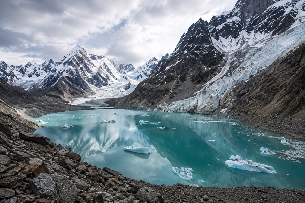 हिमाचल में 1000 से ज्यादा ग्लेशियल झीलों ने बढ़ाया खतरा, तेजी से सिकुड़ रहे ग्लेशियर से तबाही का डर