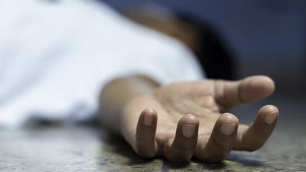बिलासपुर सड़क दुर्घटना: तेज रफ्तार अनियंत्रित ट्रक की चपेट में आने से बाइक सवार तीन युवकों की दर्दनाक मौत