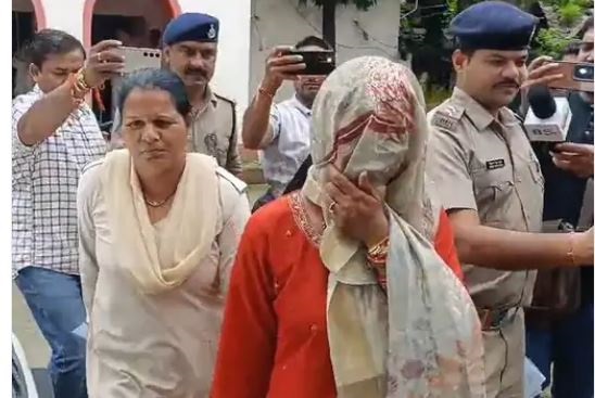 जबलपुर की खुशबू राजपूत निकली शादी के नाम पर ठगी की मास्टरमाइंड दमोह में दो साथियों समेत गिरफ्तार