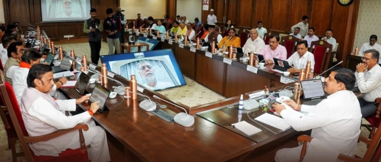 एमपी कैबिनेट में निर्णय: भोपाल, उज्जैन, जबलपुर में टेक्नालॉजी युनिवर्सिटी खुलेेंगी, 55 जिलों में लोकपाल नियुक्त होंगे