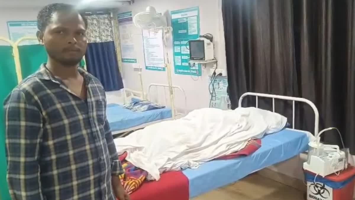 मंडला: महिला व गर्भ में जुड़वां बच्चों की मौत, जबलपुर ले जाने के लिए नहीं मिली एम्बुलेंस