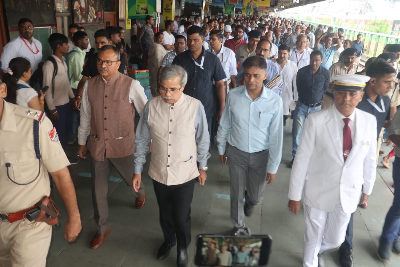 रेलवे बोर्ड चेयरमैन सतीश कुमार इंदौर पहुंचे, बोले- सिंहस्थ के लिए देशभर से उज्जैन के लिए सवा सौ ट्रेनें चलेगी