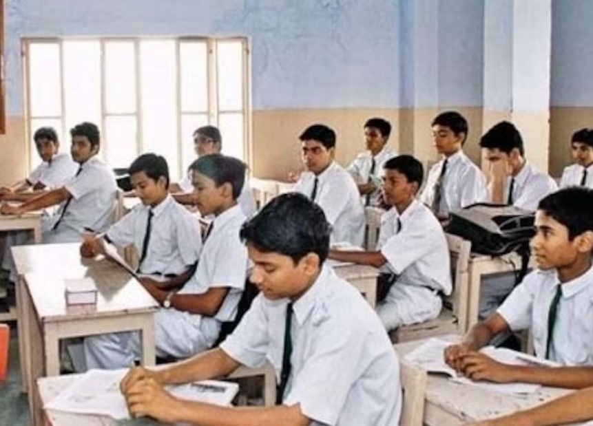 छत्तीसगढ़ में प्राइवेट स्कूलों के नियमों में बड़ा बदलाव: NOC की अनिवार्यता खत्म, नाम में 