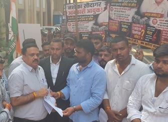 जबलपुर में एमआरपी से 50 रुपए अधिक बेची जा रही शराब, 26 दुकानों के यूथ कांग्रेस ने सौंपे सबूत