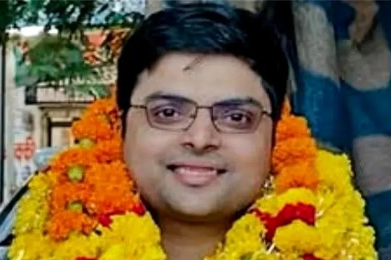 एमपी : नीमच में 50 लाख की रिश्वत मामले में नारकोटिक्स अधिकारी के आवास पर सीबीआई ने की छापामारी, जांच जारी