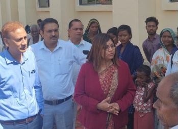जबलपुर में कुंडम के 4 गांवों में विधिक सेवा प्राधिकरण की मेगा ड्राइव, 1705 ग्रामीणों तक पहुंच, 98 के आधार कार्ड बने-अपडेट