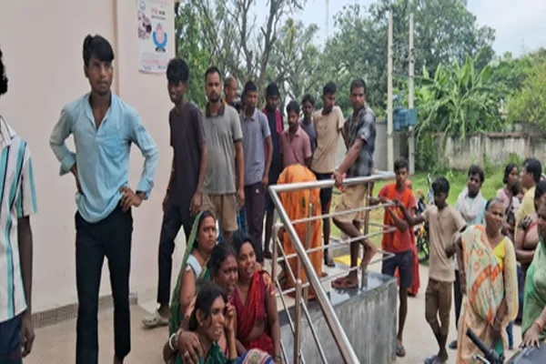 बिहार : सड़क किनारे भरे बाढ़ के पानी में डूबने से 6 मासूम बच्चों की दर्दनाक मौत, मचा हाहाकार