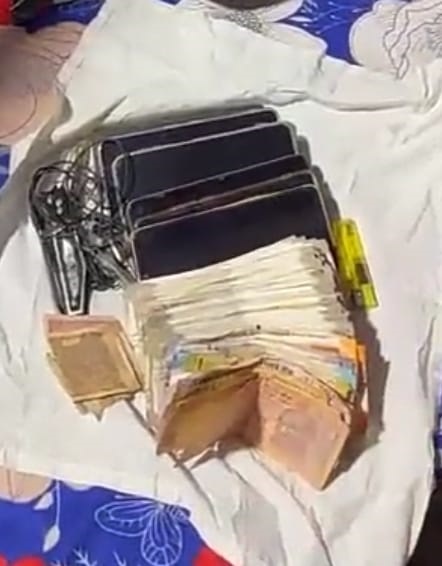 जबलपुर के रानीताल में गणेश पंडाल के पास चल रहे जुआंफड़ पर पुलिस की दबिश, मची भगदड़, 7 जुआंड़ी गिरफ्तार