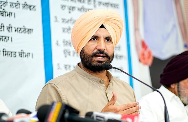पंजाब कांग्रेस में बड़ा बदलाव: प्रदेश अध्यक्ष राजा वड़िंग का इस्तीफा, विजयइंदर सिंगला रेस में सबसे आगे