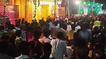 जबलपुर में धार्मिक आयोजन के दौरान बीटेक छात्र का आईफोन चोरी, दुर्गा प्रतिमा उठवाने में मदद करते वक्त घटना