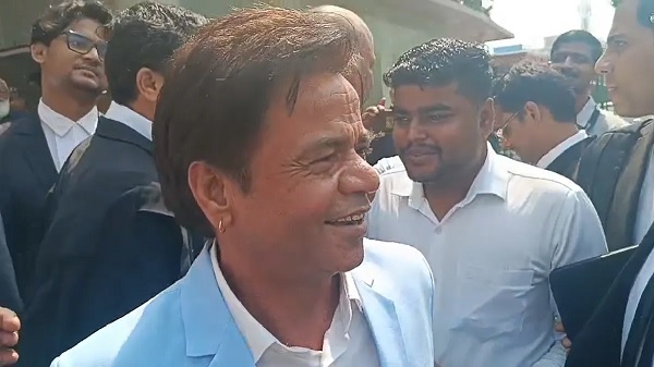 राजपाल यादव को सुप्रीम कोर्ट से फिलहाल राहत, पुश्तैनी संपत्ति बेचकर चुकाएंगे बकाया; CJI बोले- अब अच्छी फिल्म बनाइए