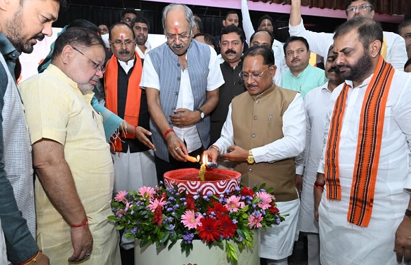 प्रधानमंत्री श्री नरेंद्र मोदी के जनसेवा के 25 वर्ष देश के विकास और परिवर्तन की प्रेरक यात्रा: मुख्यमंत्री श्री विष्णुदेव साय