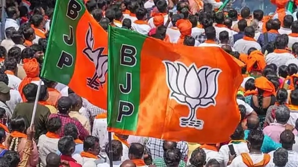 गुजरात: गांधीनगर नगर निगम चुनाव में BJP का दबदबा, कांग्रेस दूसरे स्थान पर; AAP का नहीं खुला खाता