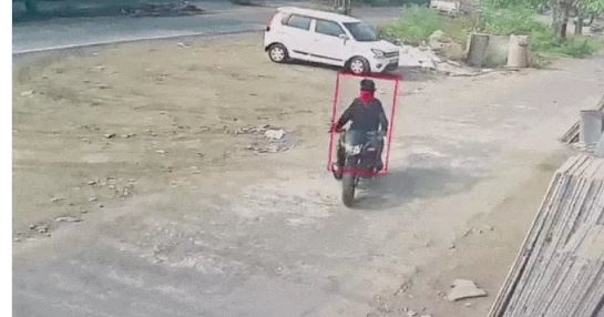 जबलपुर के विजय नगर में डॉक्टर के साथ लूट, मोबाइल फोन छीनकर भागे बाइक सवार लुटेरे